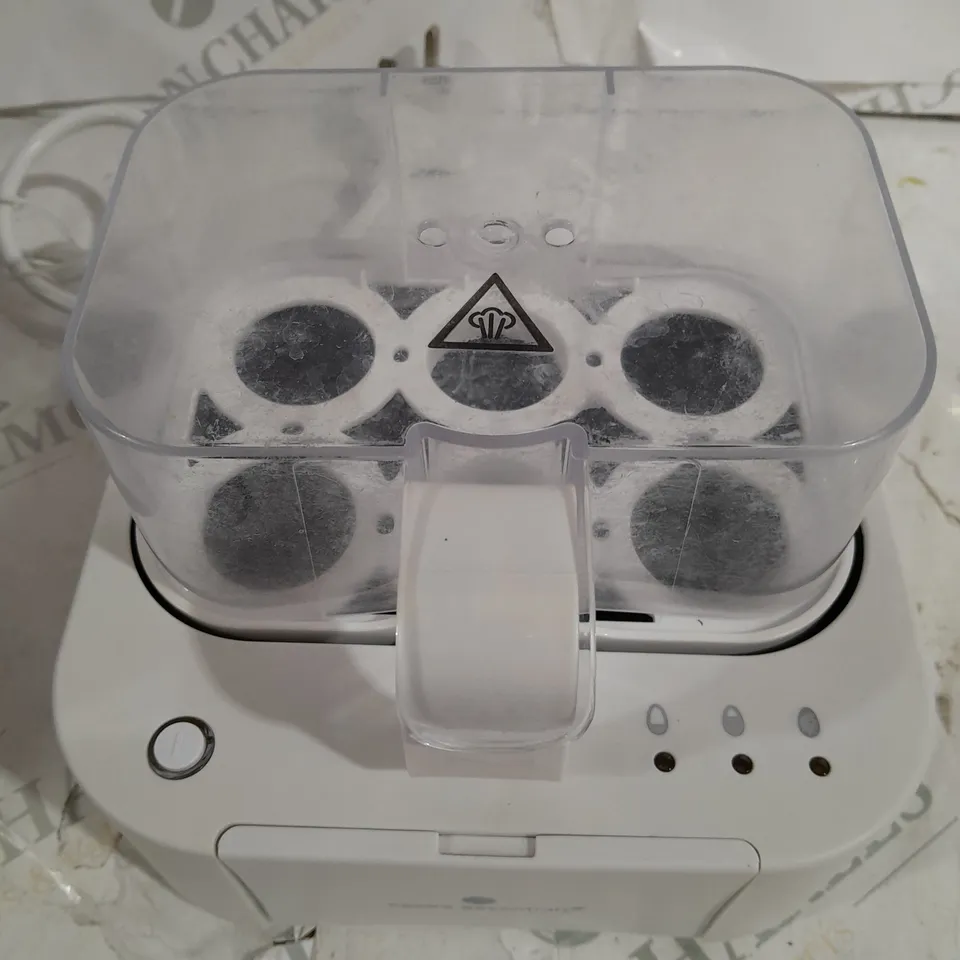 UNBOXED COOK'S ESSENTIALS THE SMART TALKING EGG COOKER
