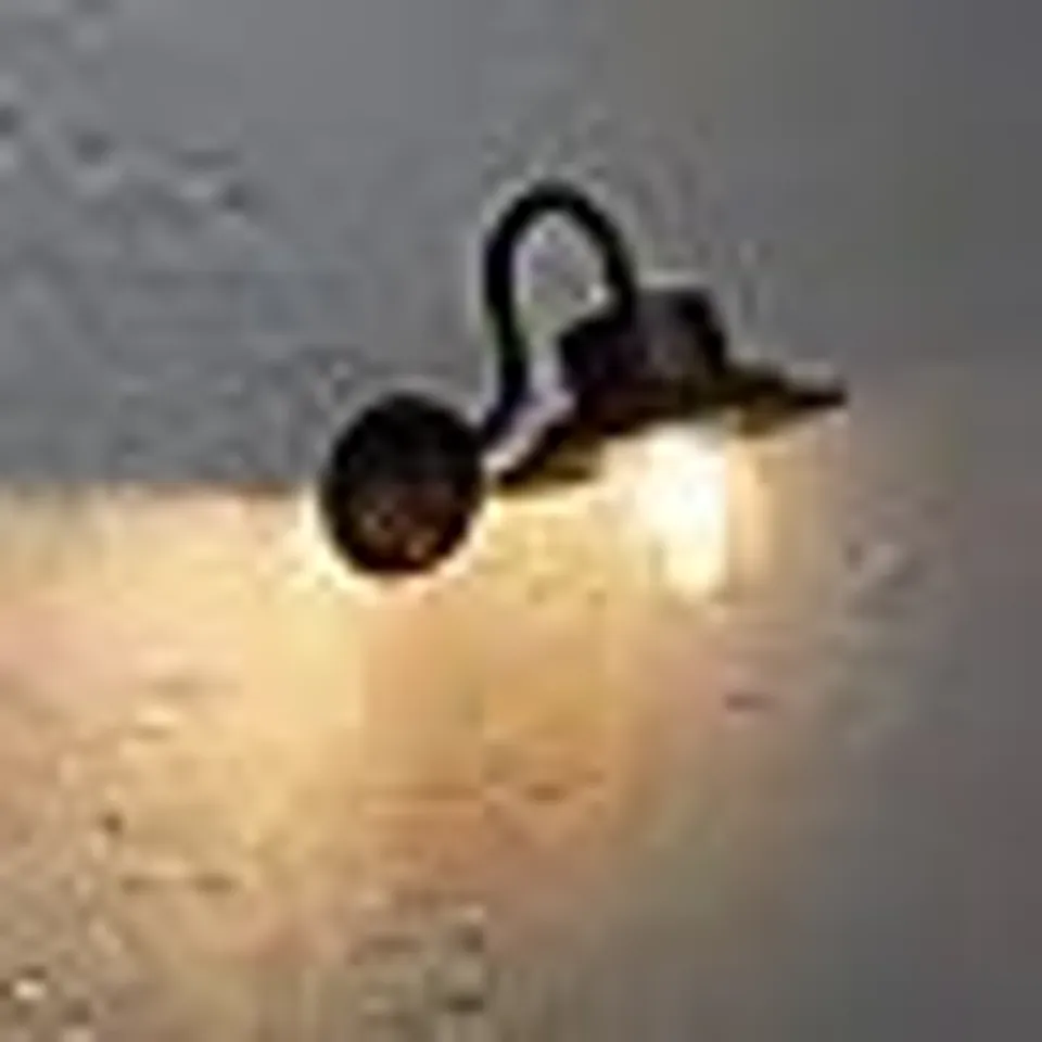 BOXED VOGUE WINDERMERE OUTDOOR PIR WALL LIGHT