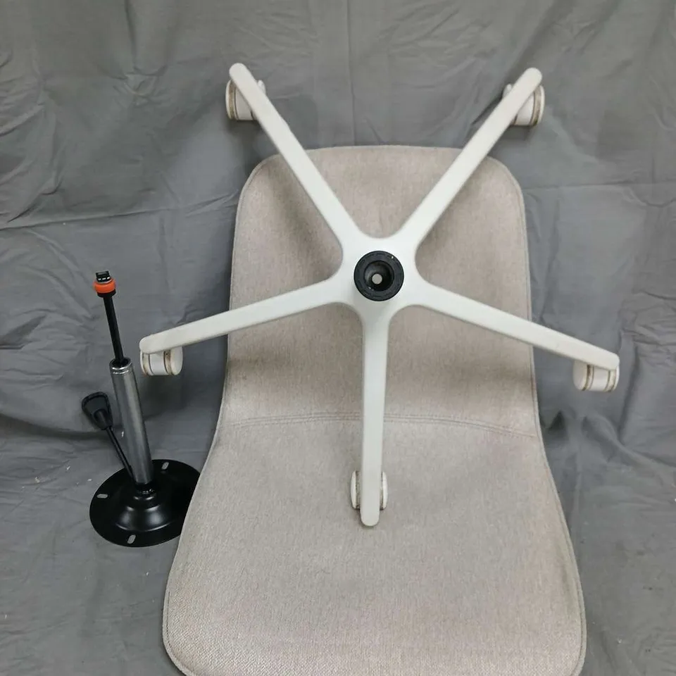 SAINT OFFICE CHAIR - NATURAL - COLLECTION ONLY