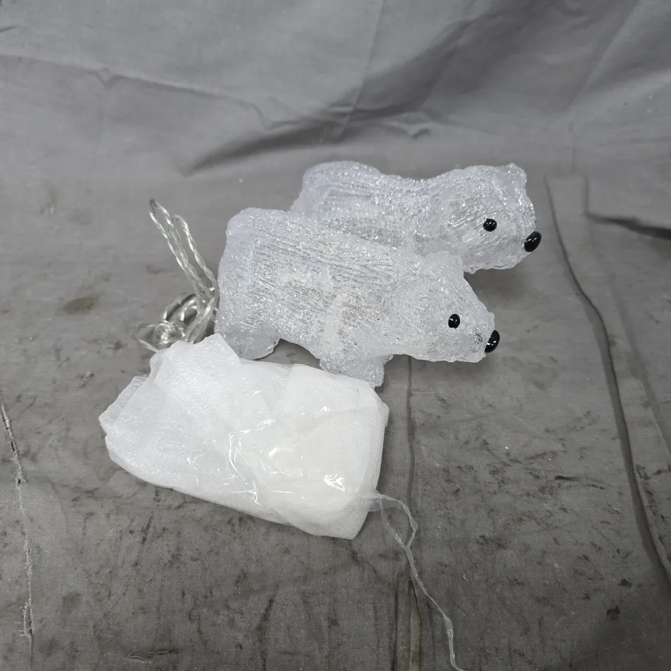 APPROXIMATELY 30 PAIRS OF ACRYLIC WIRE LIGHTS (POLAR BEARS)