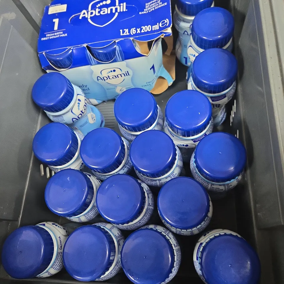 APPROXIMATELY 20 ASSORTED NUTRITION DRINKS TO INCLUDE - ENSURE - APTAMIL - FORTIJUICE - COLLECTION ONLY