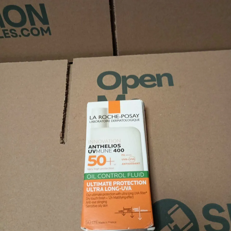 LA ROCHE-POSAY ANTHELIOS UVMUNE 400 OIL CONTROL FLUID SPF50+ – 50 ML