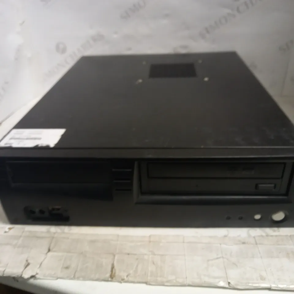PC TOWER WITH GIGABYTE D33C98 MOTHERBOARD