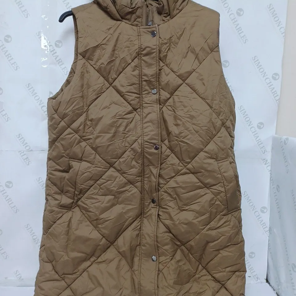 CENTIGRADE DIAMOND QUILTED LONGLINE GILET IN MUSHROOM - 2XL