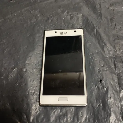 LG SMARTPHONE – WHITE 