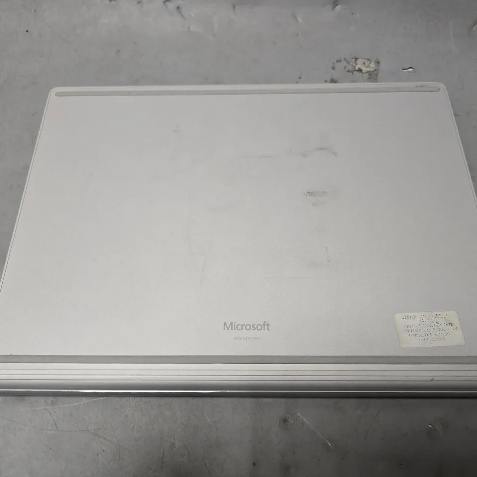 MICROSOFT SURFACE BOOK 2 
