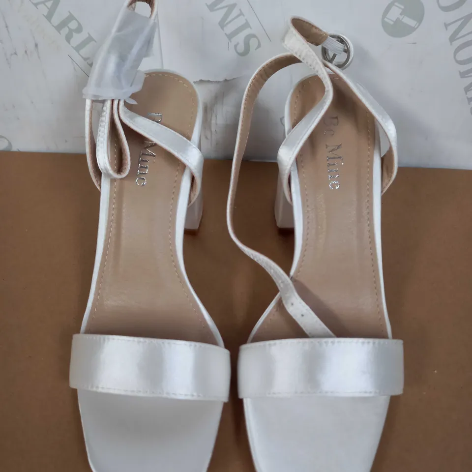 BOXED PAIR OF BE MINE HIGH HEELS (WHITE, LEATHER), SIZE 3 UK