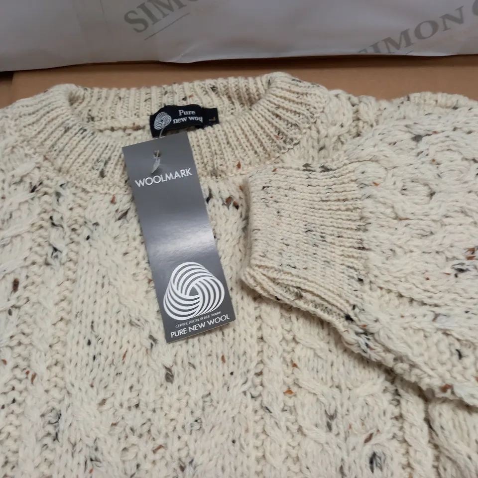 LOT OF APPROXIMATELY 10 AS NEW PURE NEW WOOL JUMPERS - ALL L
