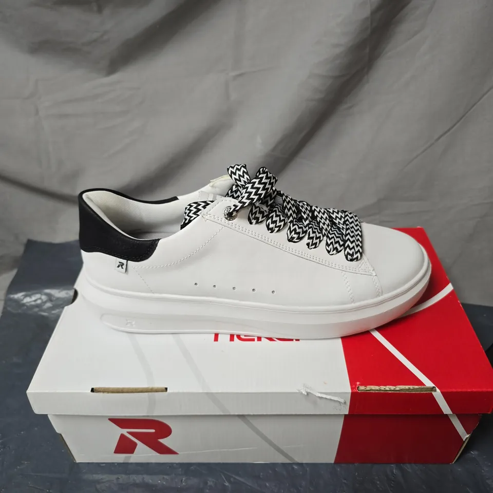 RIEKER WHITE LEATHER TRAINERS – BLACK HEEL PANEL, ZIGZAG LACES SIZE EU 41