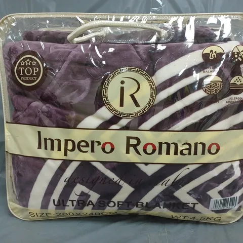IMPERO ROMANO ULTRA SOFT BLANKET IN PURPLE/WHITE (200X240CM)