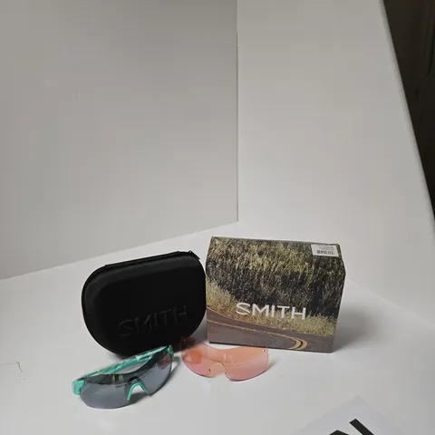 SMITH OPTICS SUNGLASSES – WITH REPLACEMENT LENS