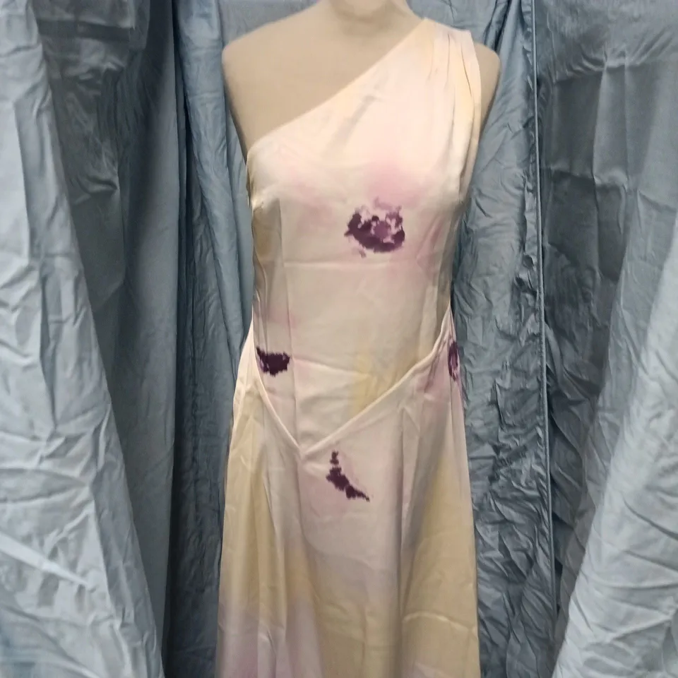 PRETTY LAVISH SATIN ONE-SHOULDER MAXI DRESS – YELLOW, UK 8