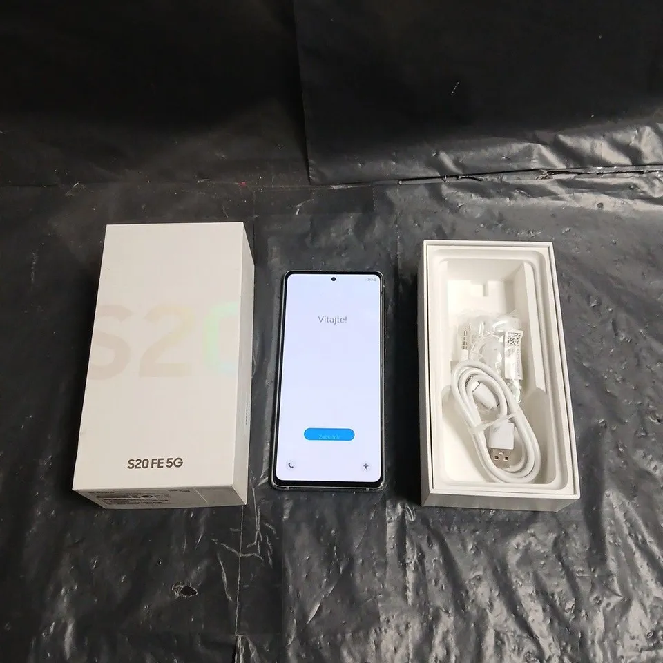SAMSUNG GALAXY S20 FE 5G SMARTPHONE – CLOUD WHITE, 128GB – BOXED