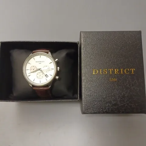 BOXED DISTRICT LDN WHITE FACE WITH LEATHER STRAP