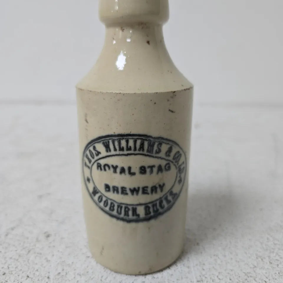 THOS. WILLIAMS & CO LTD ROYAL STAG BREWERY VINTAGE STONEWARE GINGER BEER BOTTLE