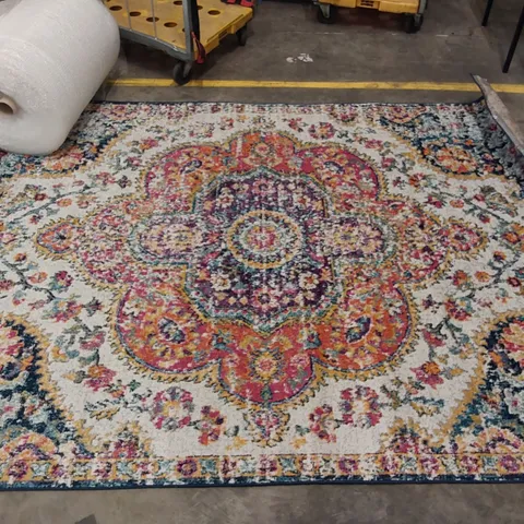 KOPF GREY/TAUPE/DARK BLUE RUG // 200 X 275CM