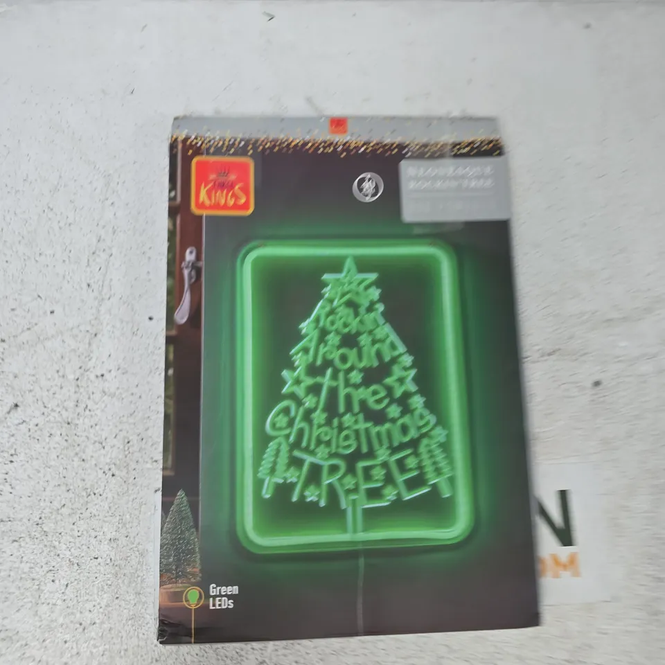 THREE KINGS NEONESQUE ROCKIN' AROUND THE CHRISTMAS TREE ROOM LIGHT
