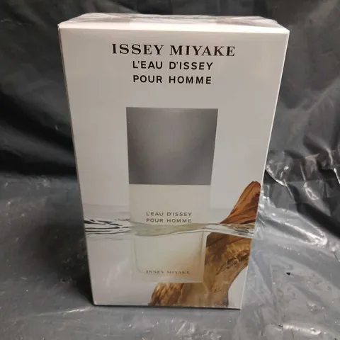 BOXED AND SEALED ISSEY MIYAKE L'EAU D'ISSEY POUR HOMME DUO NOMADE 125ML AND 40ML