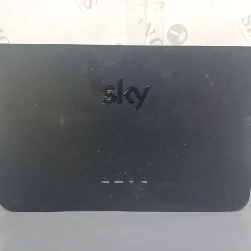 SKY SR 203 WIFI SKY Q ROUTER