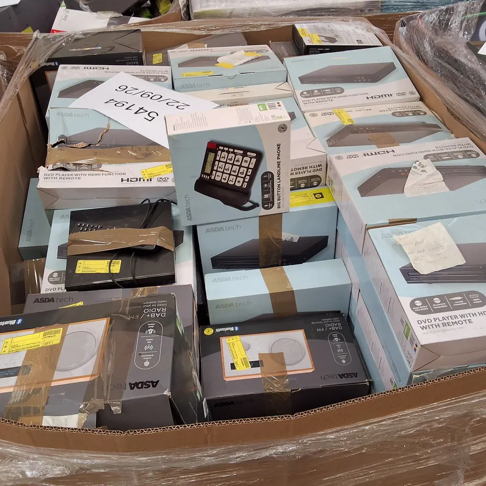 PALLET CONTAINING ASSORTED ELECTRICAL RETURNS INCLUDING BIG BUTTON LANDLINE PHONE, DAB+ / FM RADIO, DVD PLAYERS & BLUETOOTH SPEAKERS