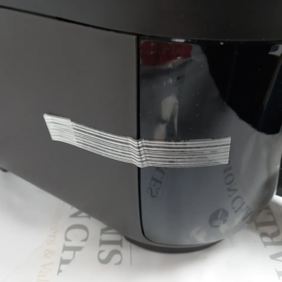 BOXED INSTANT VORTEX 8 IN 1 DUAL AIR FRYER 