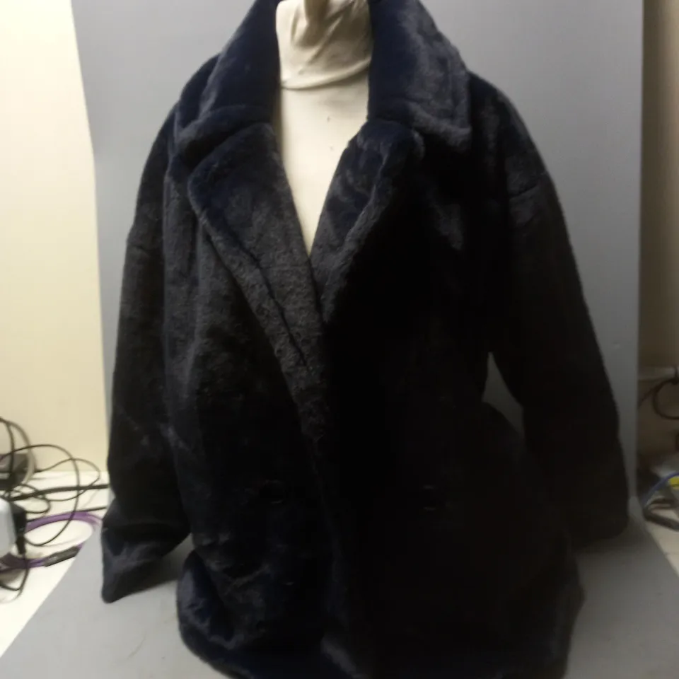 LOT OF 4 HELENE BERMAN FAUX FUR JACKETS BLUE AND MINK ASSORTED SIZES