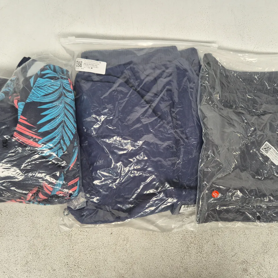 APPROXIMATELY 20 ASSORTED CLOTHING AND FASHION PRODUCTS IN VARIOUS STYLES AND SIZES - COLLECTION ONLY