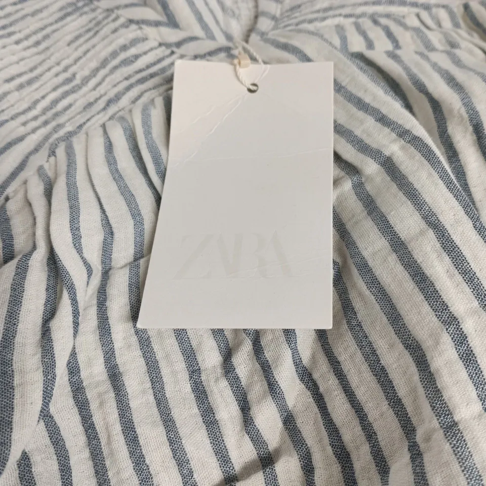 ZARA GIRLS DRESS, STRIPED COTTON WITH PINK EMBROIDERY, UK SIZE 6 (116 CM)