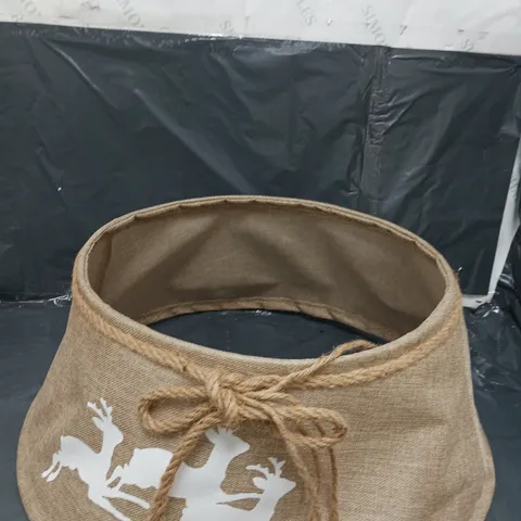 FESTIVE BURLAP REINDEER CHRISTMAS TREE SKIRT