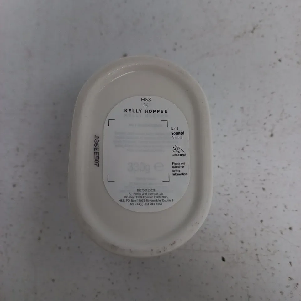 M&S X KELLY HOPPEN NO. 1 SCENTED CANDLE – BERGAMOT, CLOVE & PATCHOULI