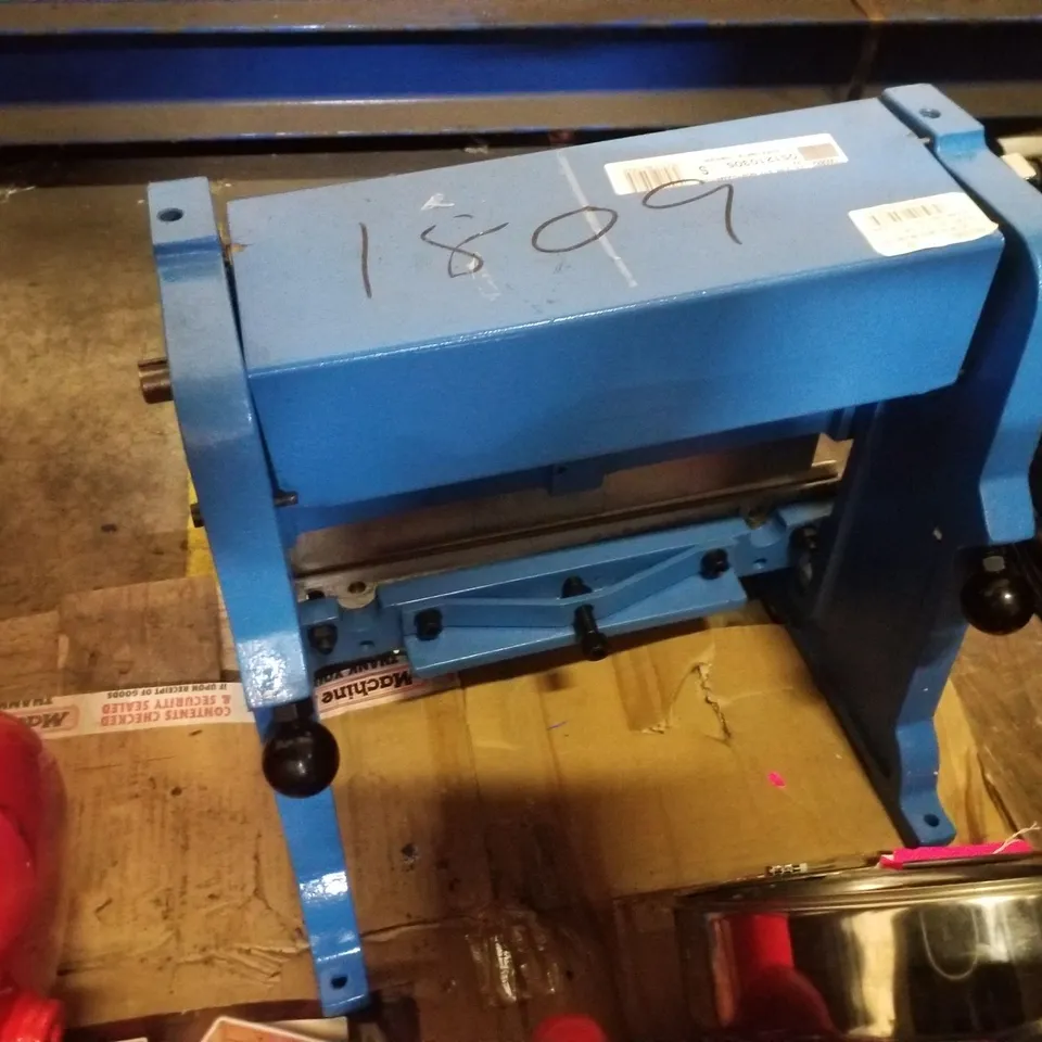 CLARKE SBR305 3 IN 1 UNIVERSAL 305MM SHEET METAL MACHINE