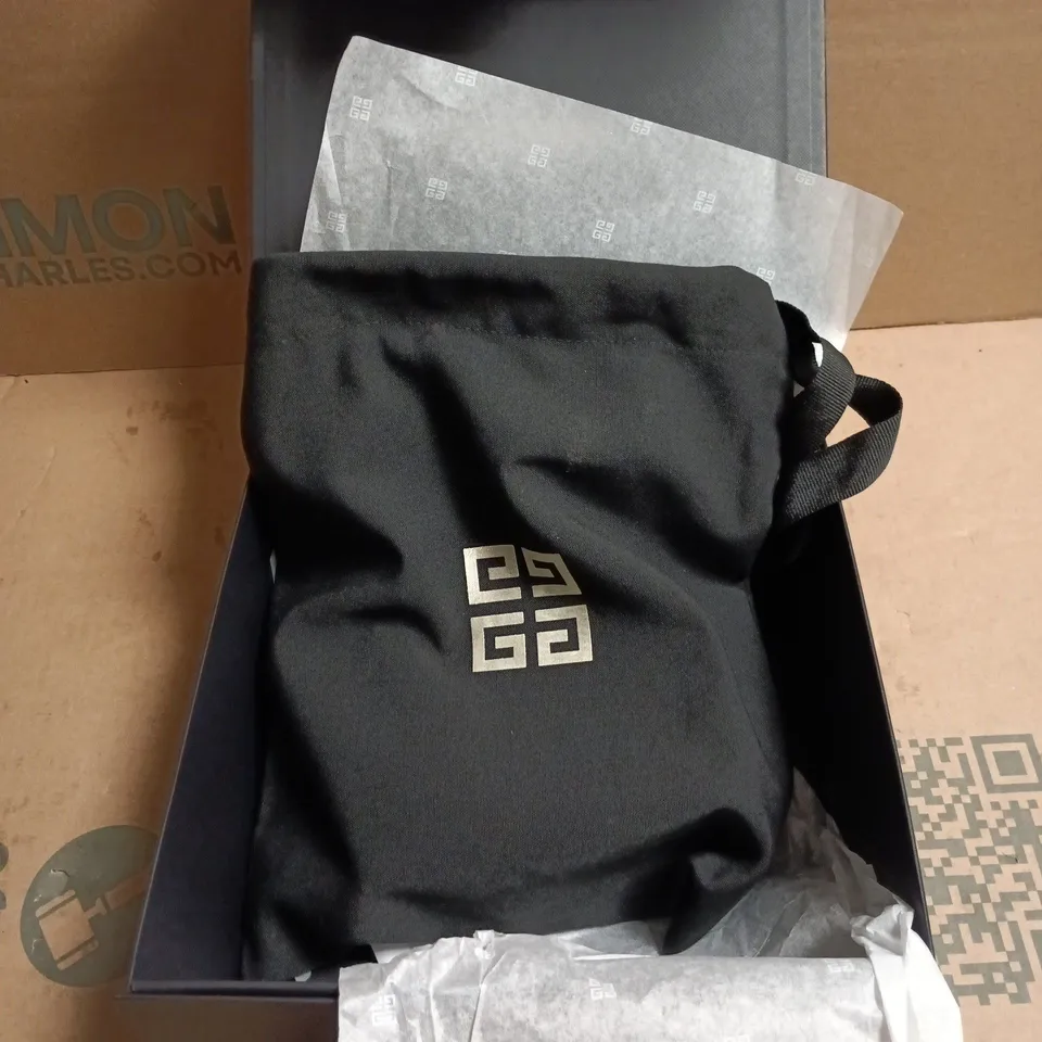 GIVENCHY GIFT BOX TO INCLUDE DESOBEISSANT EAU DU PARFUM + 2 GIVENCHY SAMPLERS