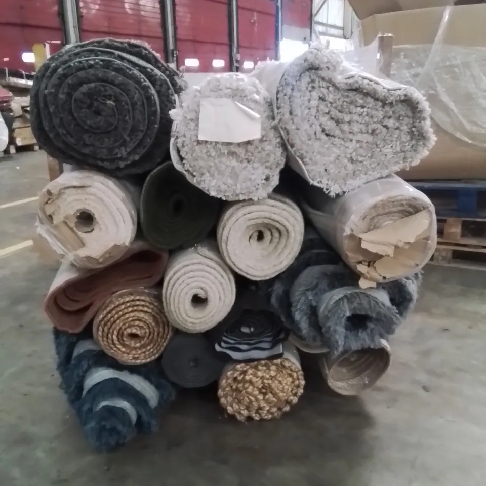 STILLAGE OF APPROXIMATELY 15 QUALITY DESIGNER RUGS