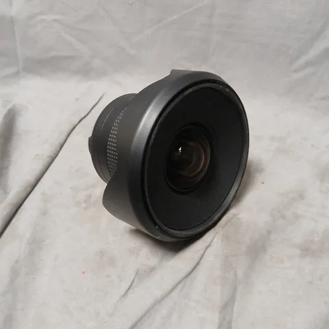 BOXED IRIX ILH-15A LENS