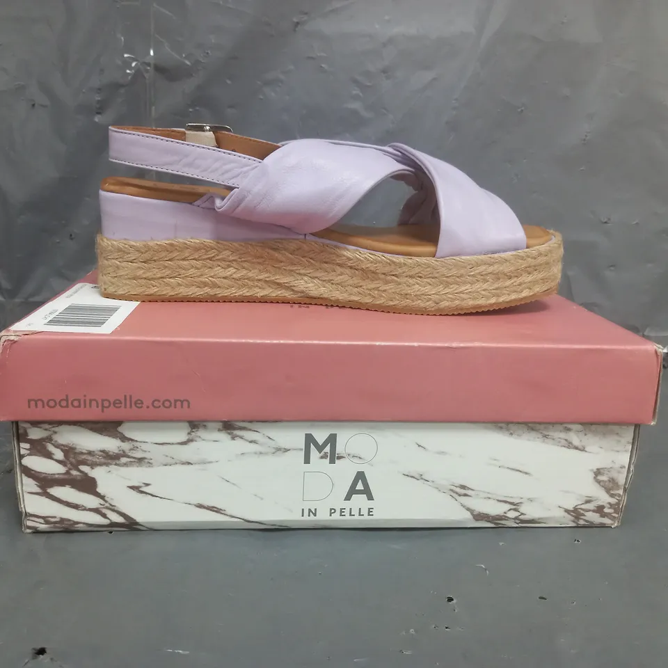 MODA IN PELLE PAIGHTON LEATHER WEDGE SANDALS LILAC SIZE 7