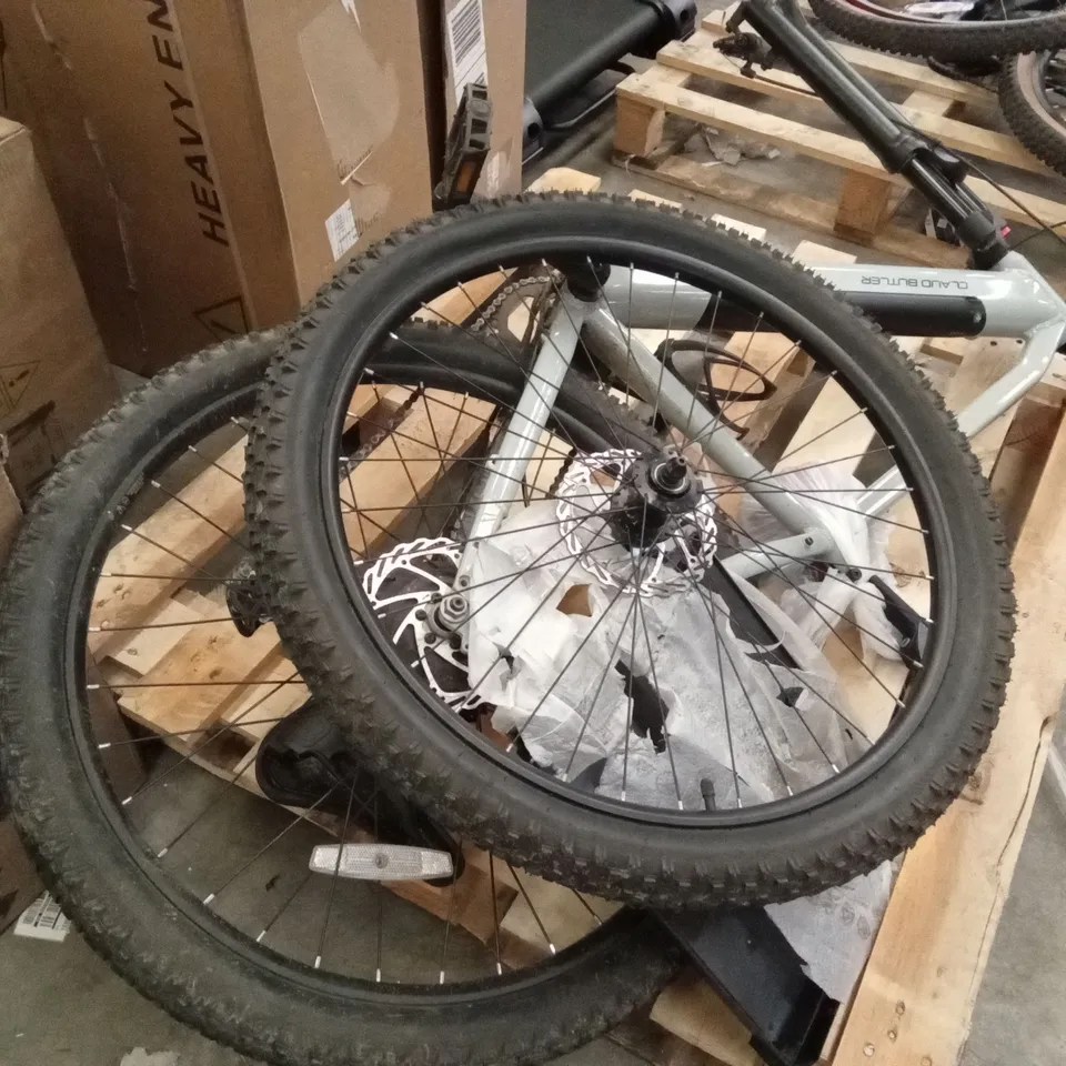 CLAUD BUTLER RIDGE ELECTRIC MOUNTAIN BIKE