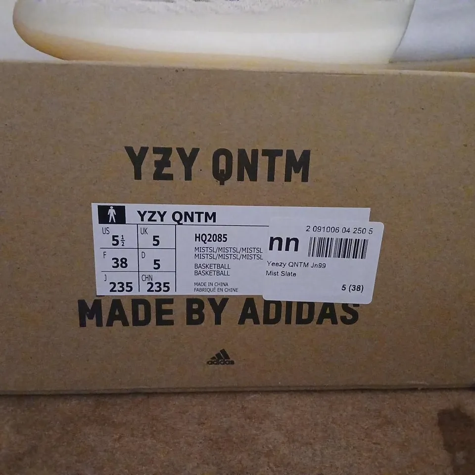 ADIDAS YEEZY QNTM MIST SLATE BASKETBALL SHOES – MEN'S UK 5 (EU 38)