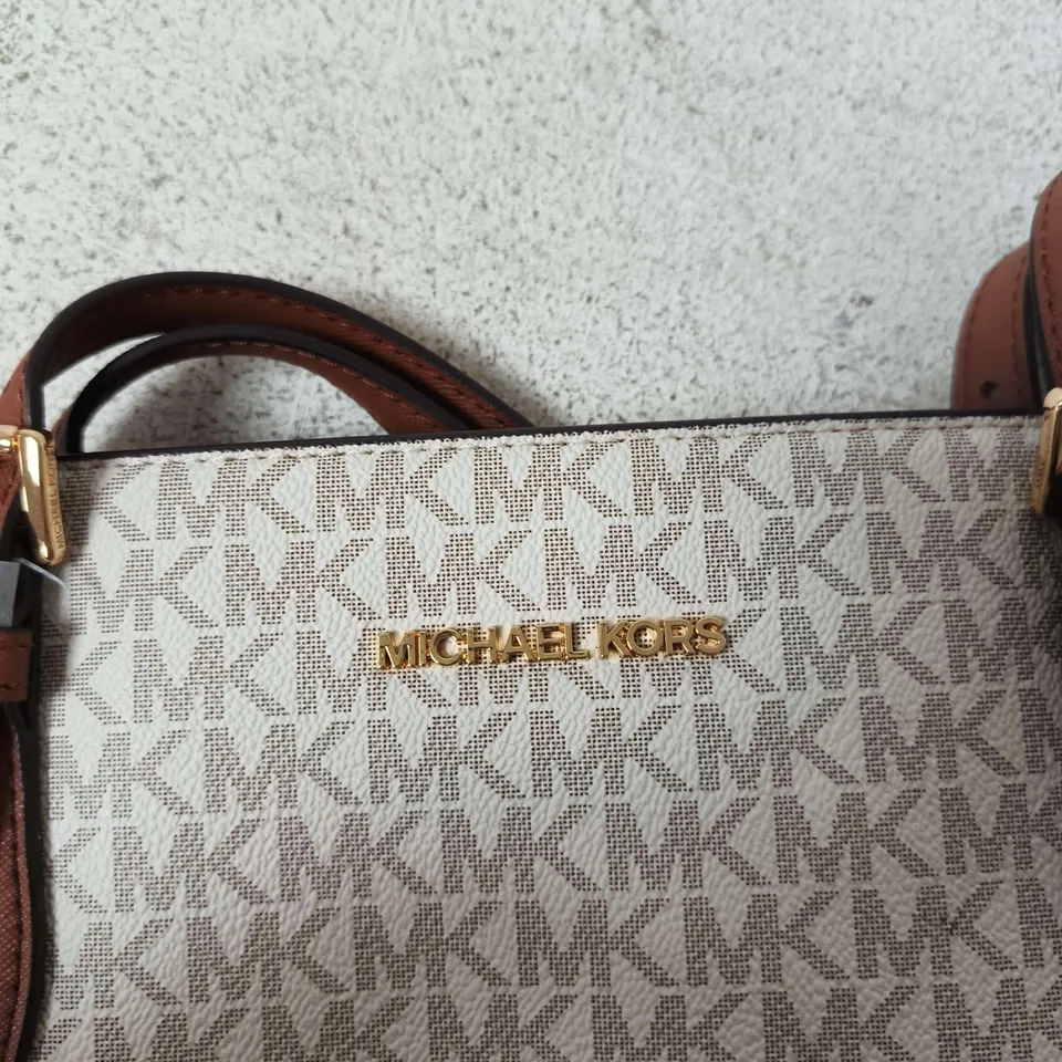 MICHAEL KORS MONOGRAM CANVAS & LEATHER SHOULDER BAG – BROWN