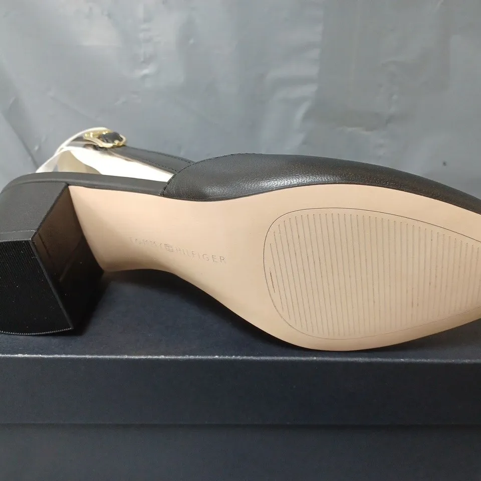 BOXED PAIR OF TOMMY HILFIGER PUMP SLINGBACK SMOOTH LEATHER HEELS IN BLACK - SIZE 37