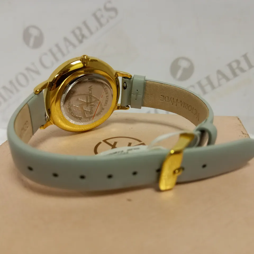 VICTORIA HYDE GREY LEATHER STRAP WATCH