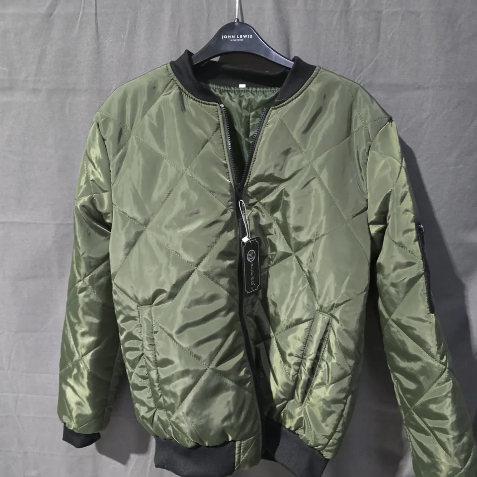 BOX OF APPROXIMATELY 25 CLOTHING ITEMS INCLUDING: GREEN BOMBER STYLE JACKET, GREY JEAN JACKET AND BLACK LEATHER JACKET