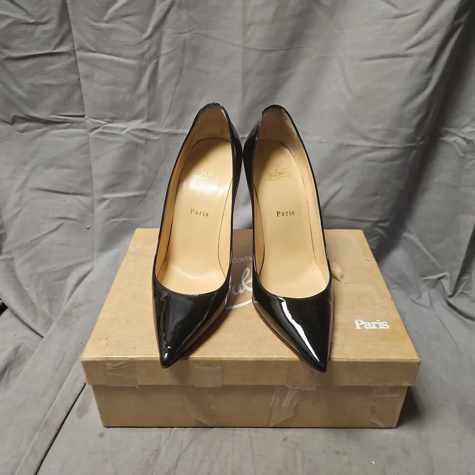 CHRISTIAN LOUBOUTIN KATE 100 BLACK PATENT PUMPS, UK 6 (EU 39) – BOXED