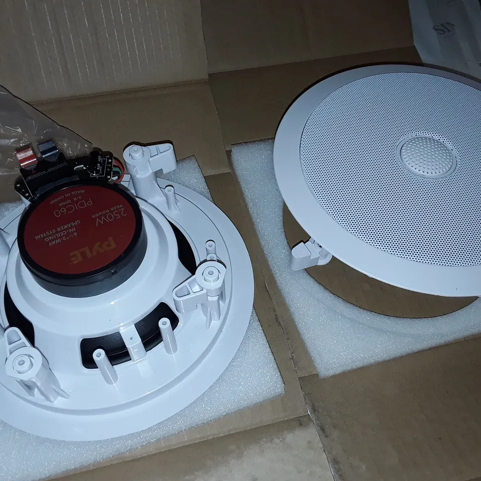 BOXED PYLE PDIC60 2-WAY IN CEILING SPEAKER SYSTEM