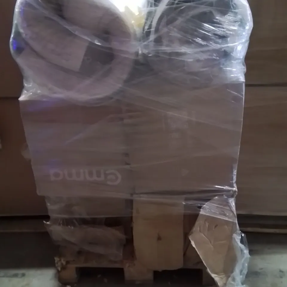 PALLET CONTAINING A LARGE QUANTITY OF EMMA ROLLED MATTRESSES 