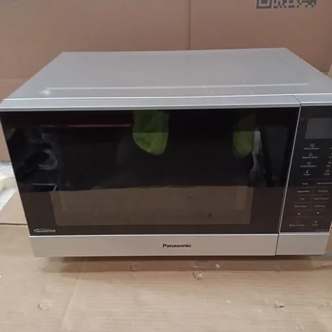 PNASONIC STAINLESS STEEL MICROWAVE NN-SF464M