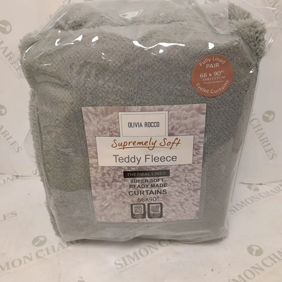 OLIVIA ROCCO SUPREMELY SOFT TEDDY FLEECE THERMAL LINED EYELET CURTAINS (66x90")