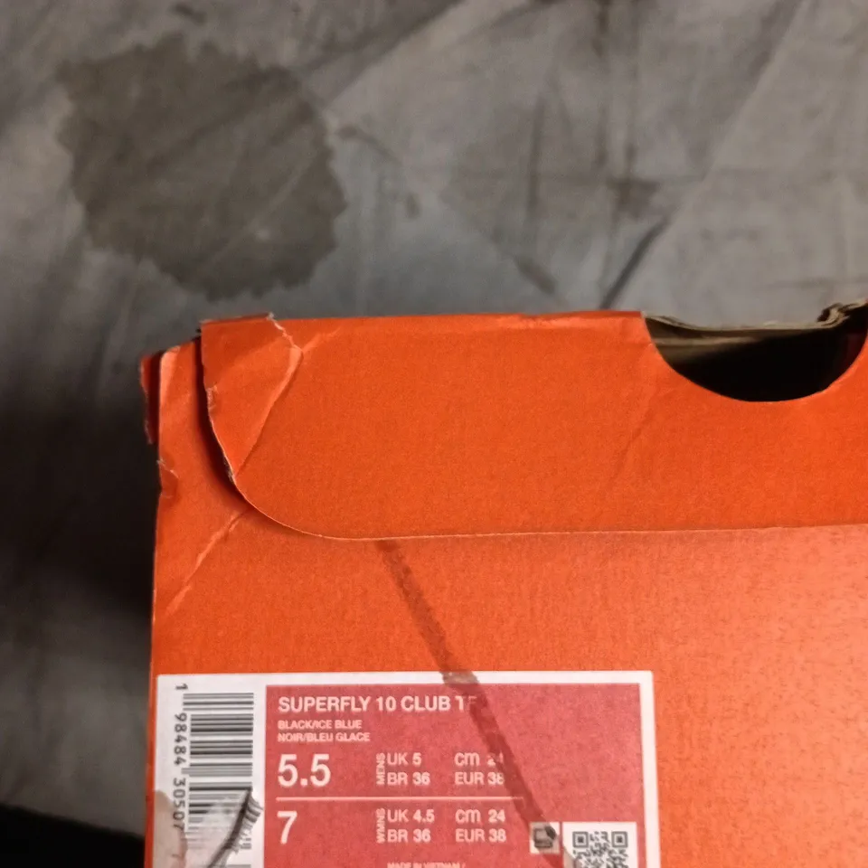 NIKE MERCURIAL SUPERFLY 10 CLUB FOOTBALL BOOTS – BLACK/LIGHT BLUE, UK 5.5 (BOXED)