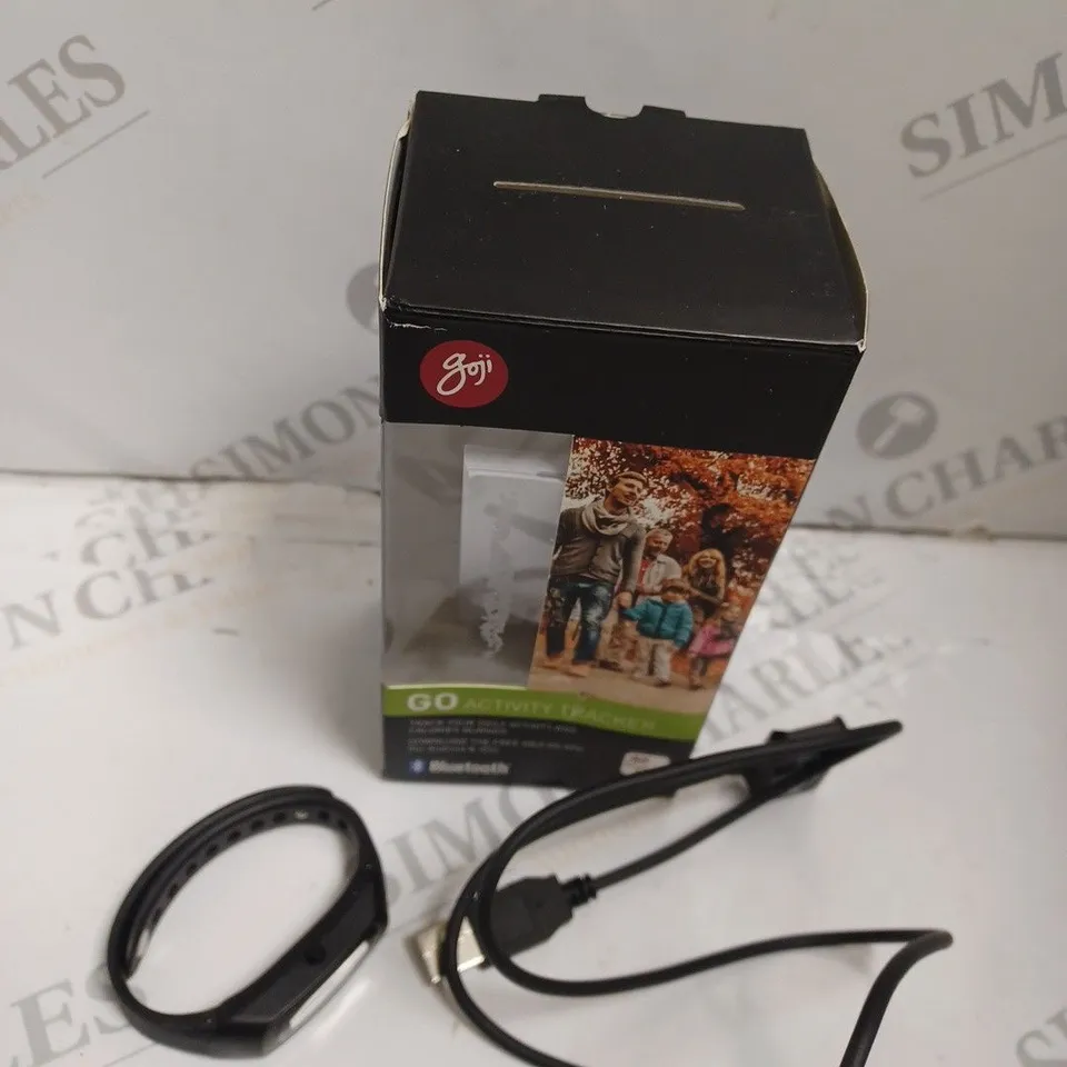 BOXED GO SMART WATCH ACTIVITY TRACKER