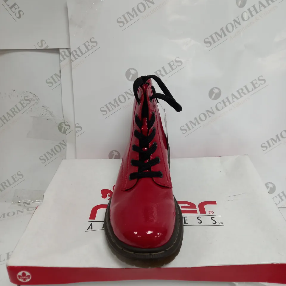 RIEKER LACE ANKLE BOOTS IN RED SIZE 6.5