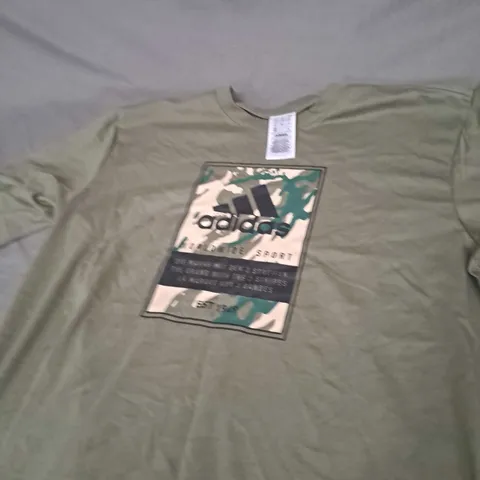 ADIDAS GRAPHIC T-SHIRT SIZE M